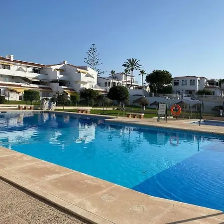 Casa Unifamiliar En El Faro. Holiday home Fuengirola